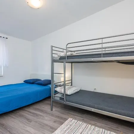 Apartment Mariusz Vir