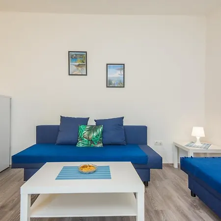 Apartment Mariusz Apartment Vir